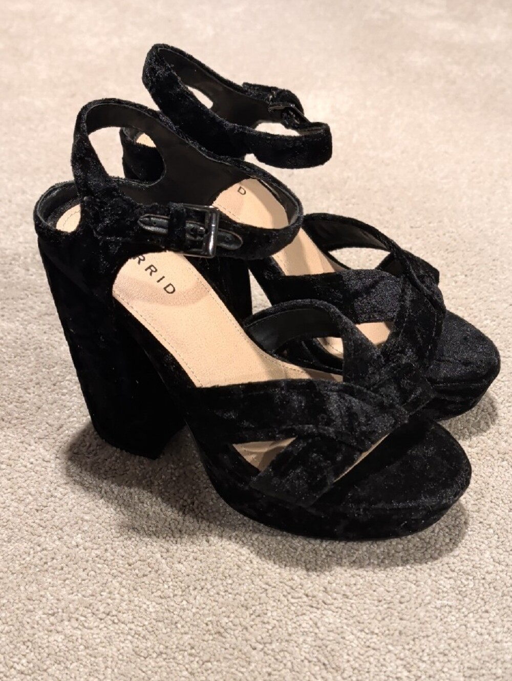 Torrid Black Crushed Velvet Platform Heels - Size 7W